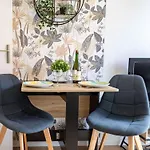Lejlighed Les Jardins De La By Interhome *