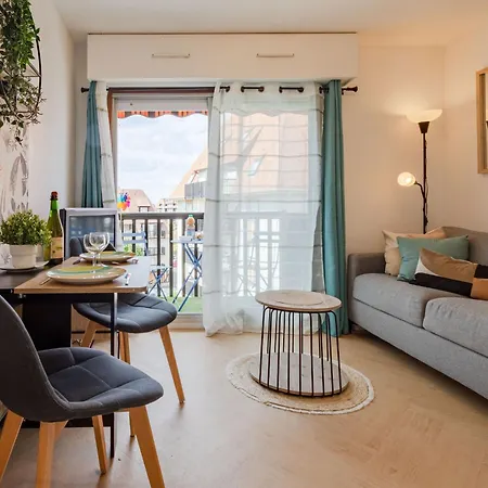 Les Jardins De La By Interhome Lägenhet *